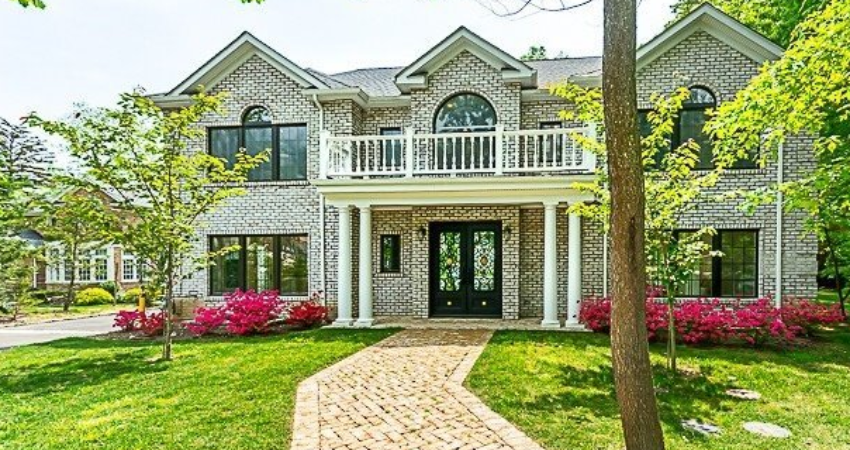 For Sale Long Island