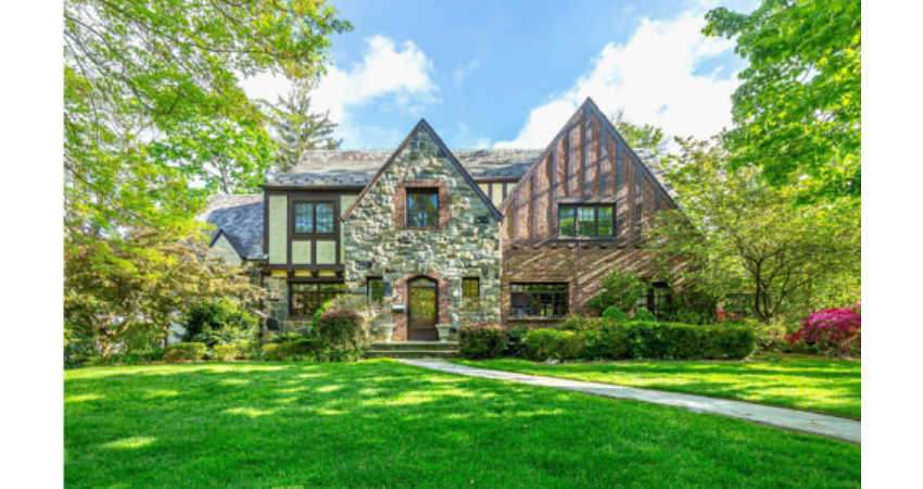 Edna Mashaal Long Island